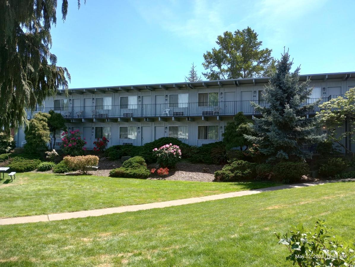 Cocusa Motel Burlington Eksteriør bilde